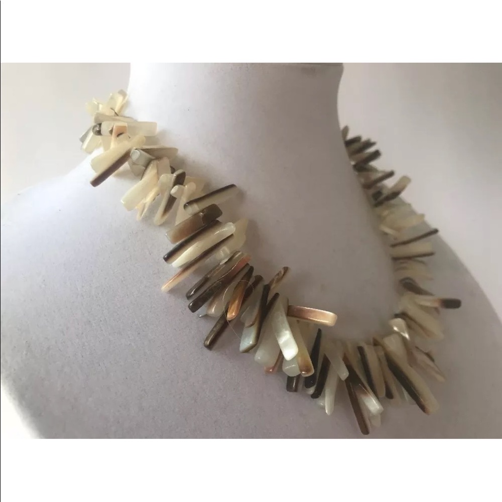Necklace glass carved Beads earth tones‎ Chico’s - Picture 4 of 6